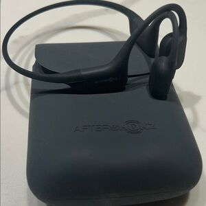 Aftershokz Aeropex Bone Conduction Headphones — Black